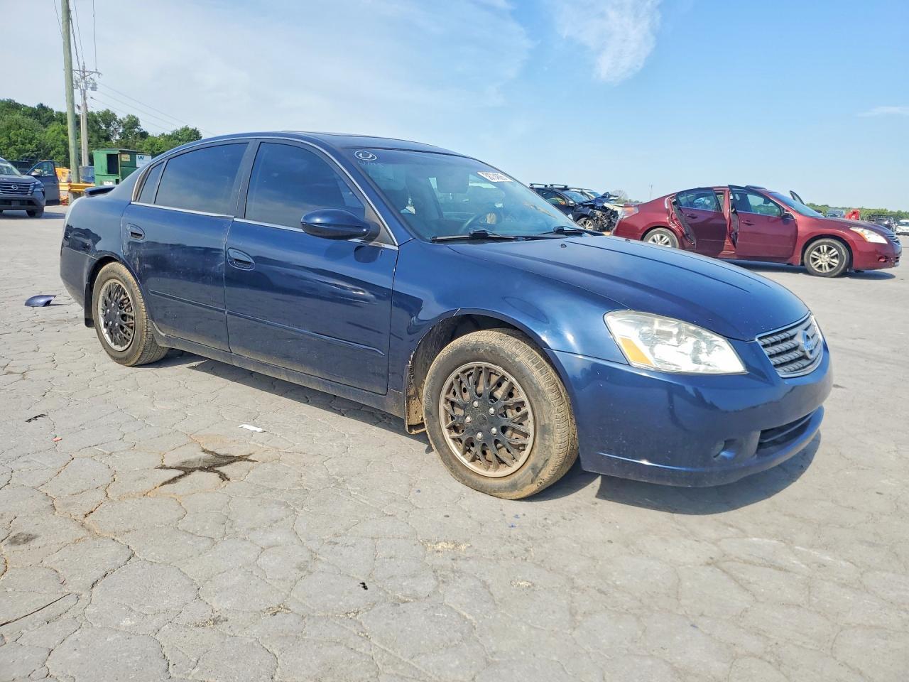 2005 Nissan Altima 2.5 - Image 4