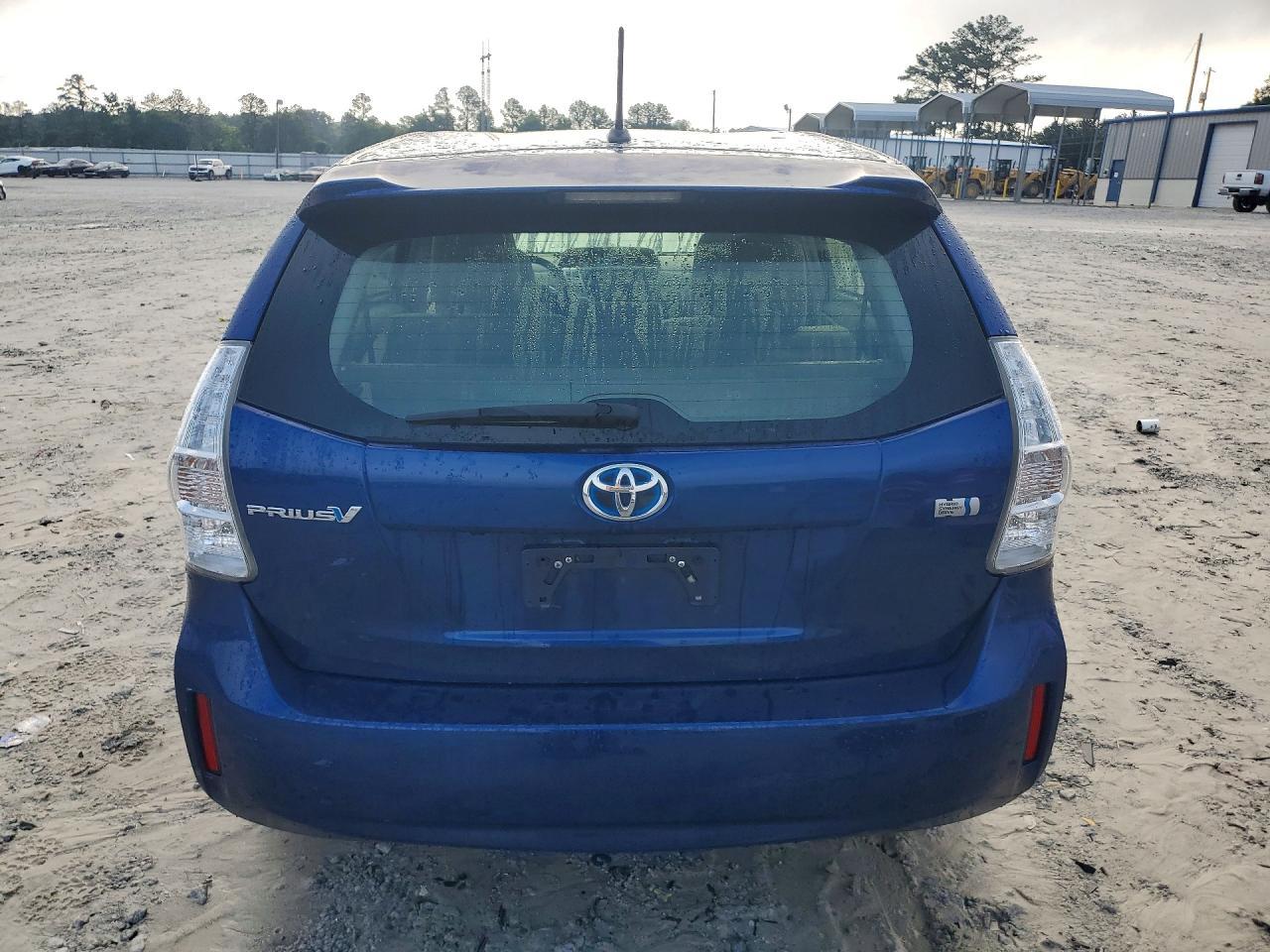 2012 Toyota Prius - Фото 6
