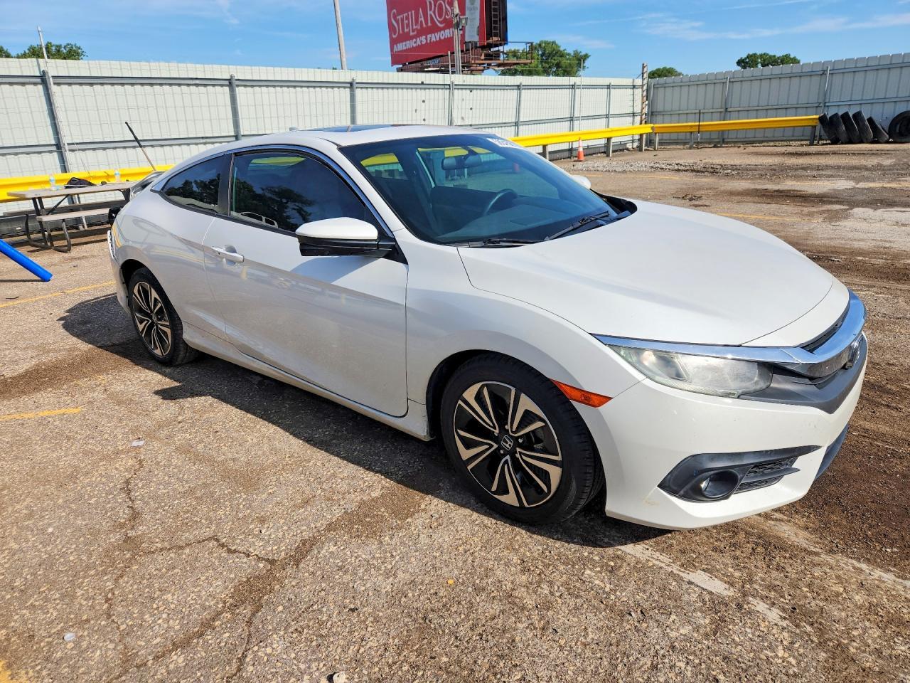 2018 Honda Civic Ex - Image 4