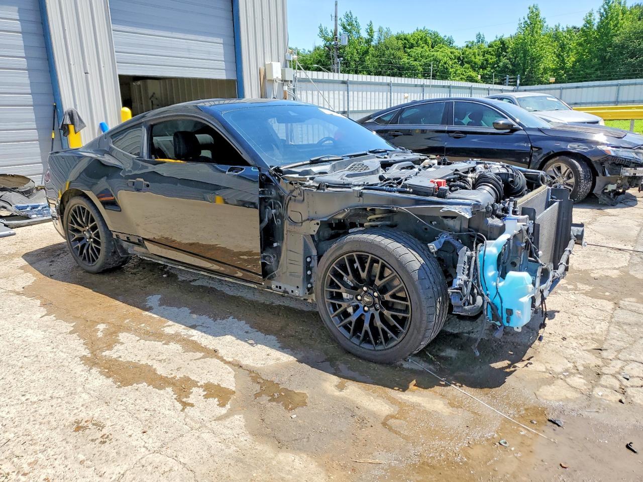2024 Ford Mustang Gt - Фото 4