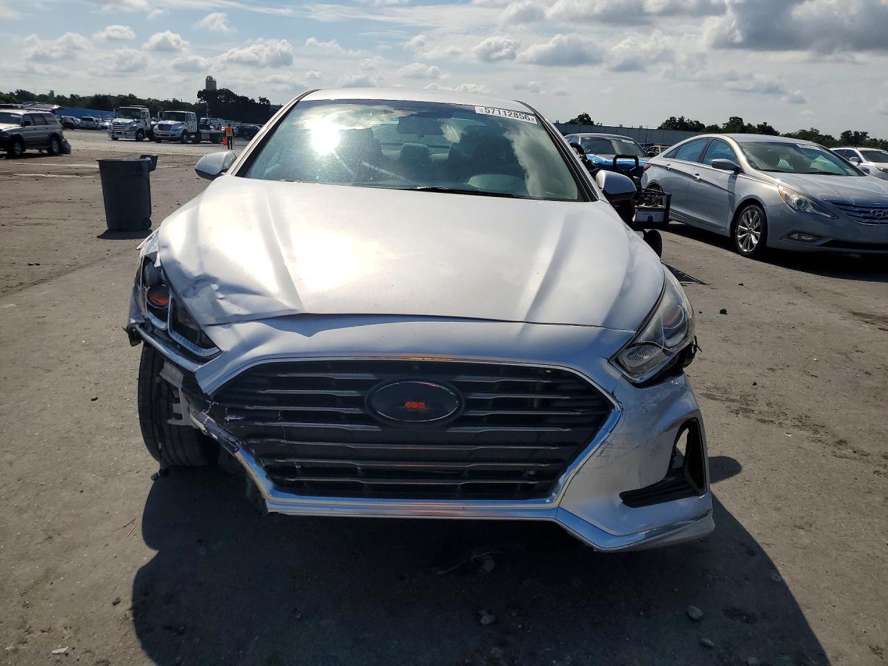 2019 Hyundai Sonata Se - Image 5