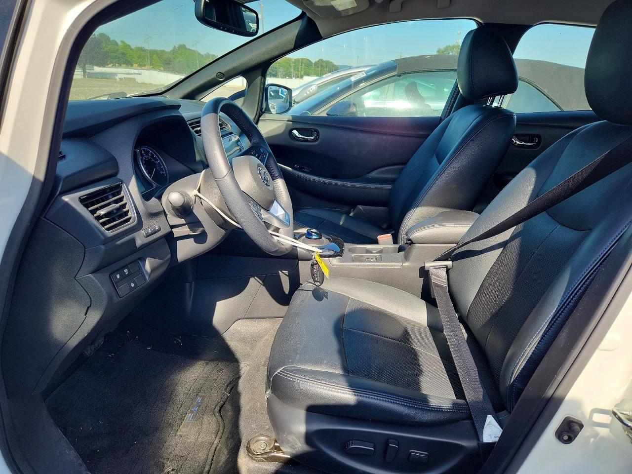 2020 Nissan Leaf Sv - Фото 7