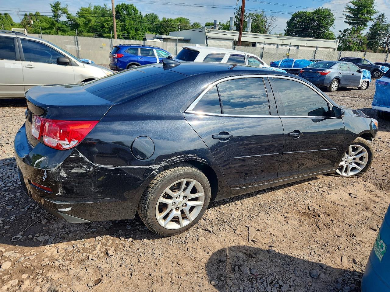 2015 Chevrolet Malibu 1Lt - Image 3