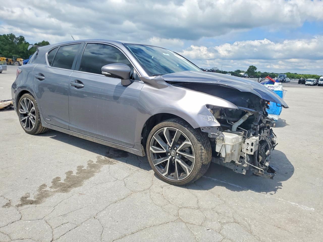 2013 Lexus Ct 200 - Image 4