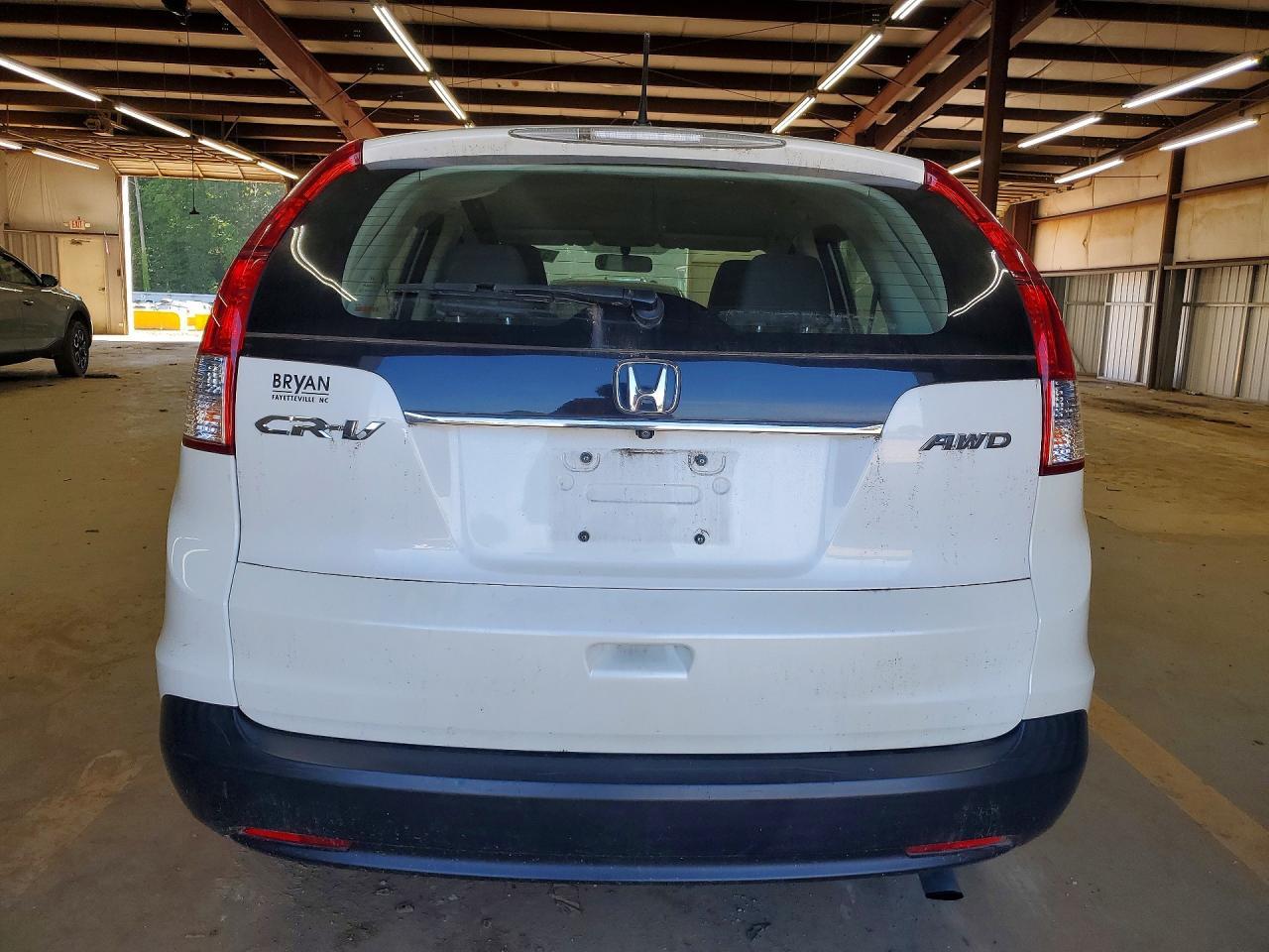 2013 Honda Cr-V Lx - Image 6