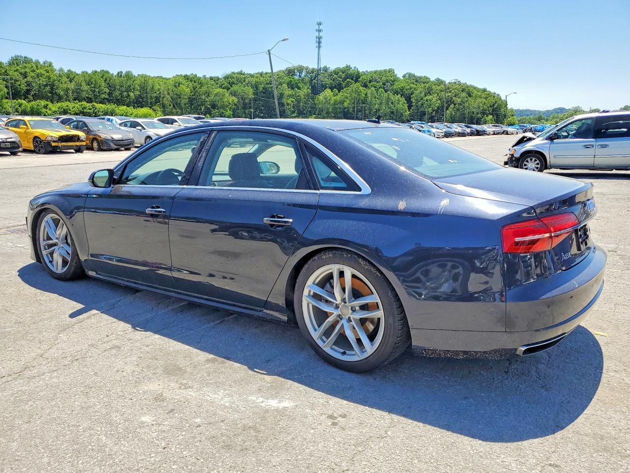 2017 Audi A8 L Quattro - Фото 2