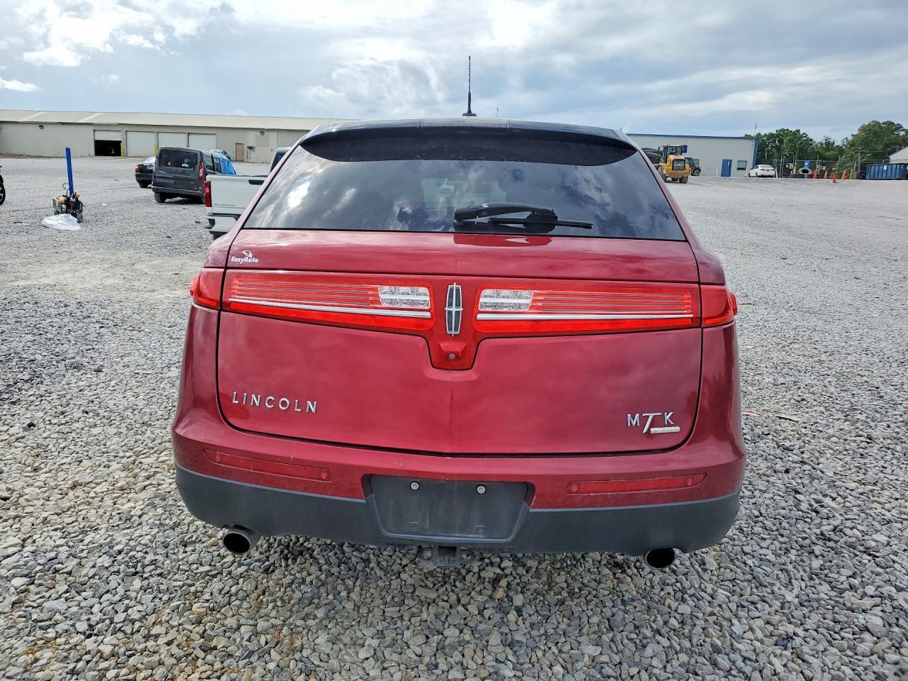 2014 Lincoln Mkt - Фото 6