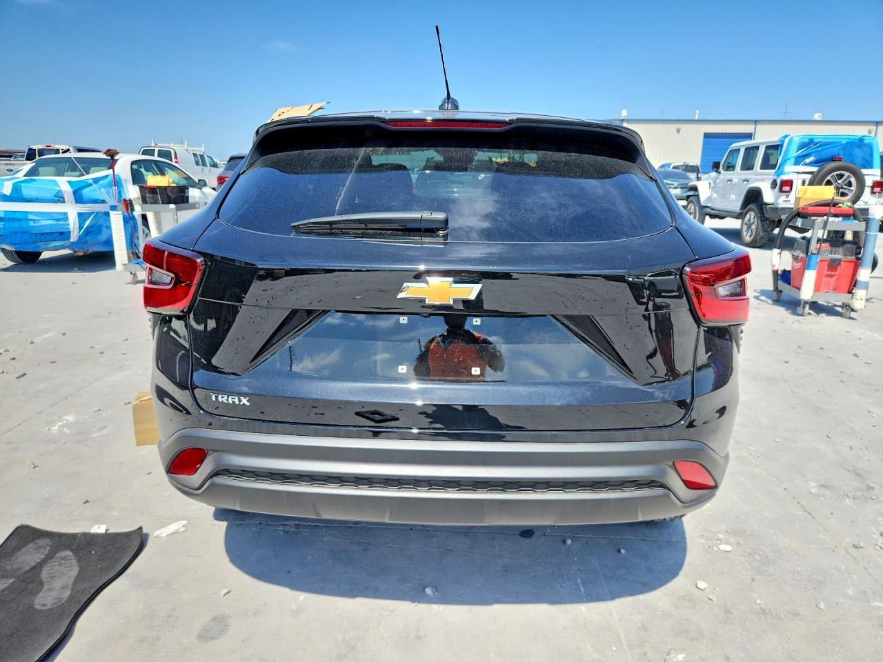 2026 Chevrolet Trax Ls - Фото 6