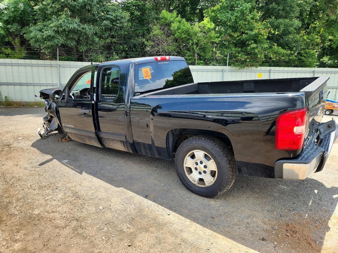 2012 Chevrolet Silverado C1500 Lt - Image 2