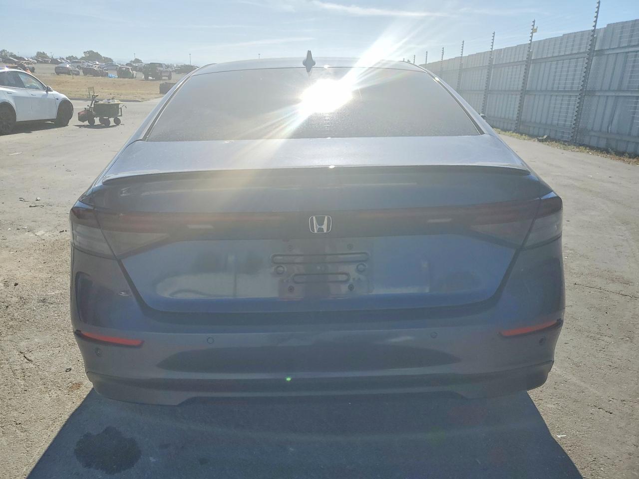 2025 Honda Accord Hybrid Exl - Image 6