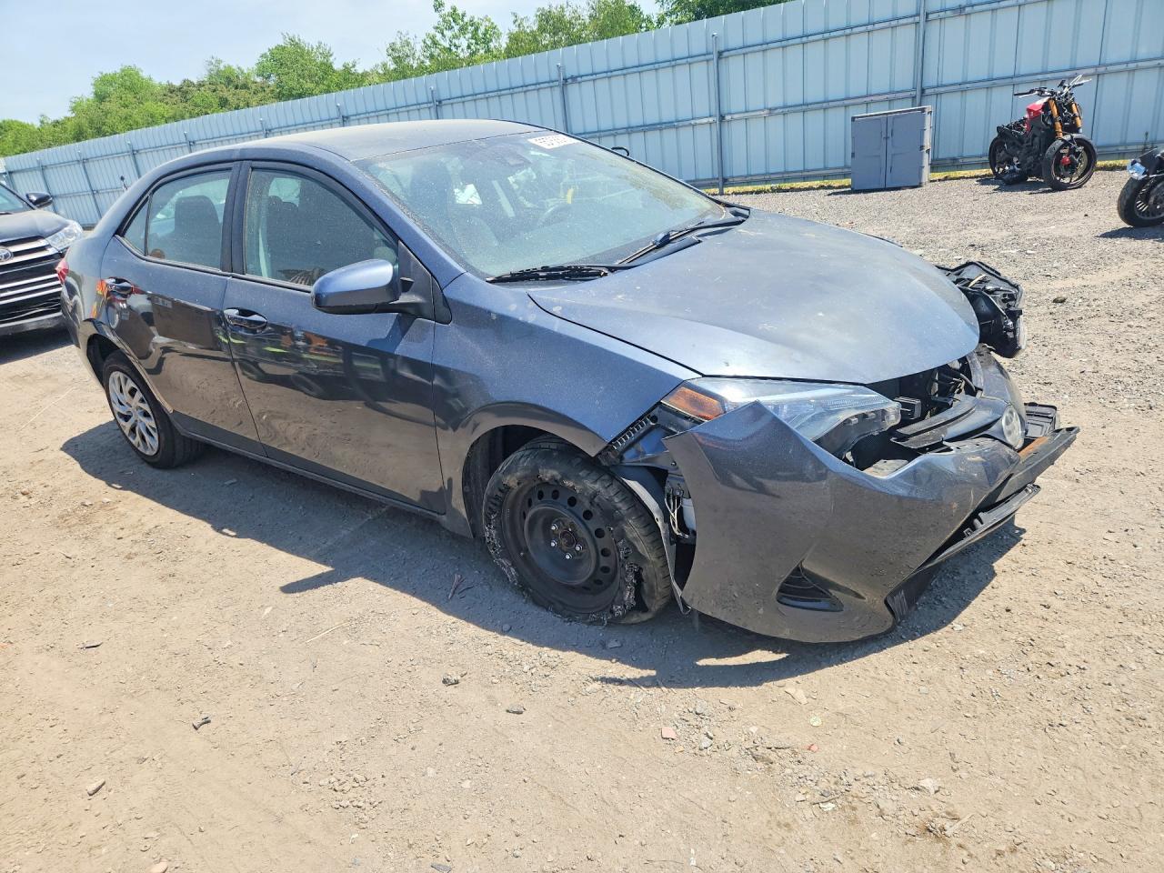 2017 Toyota Corolla Le - Image 4