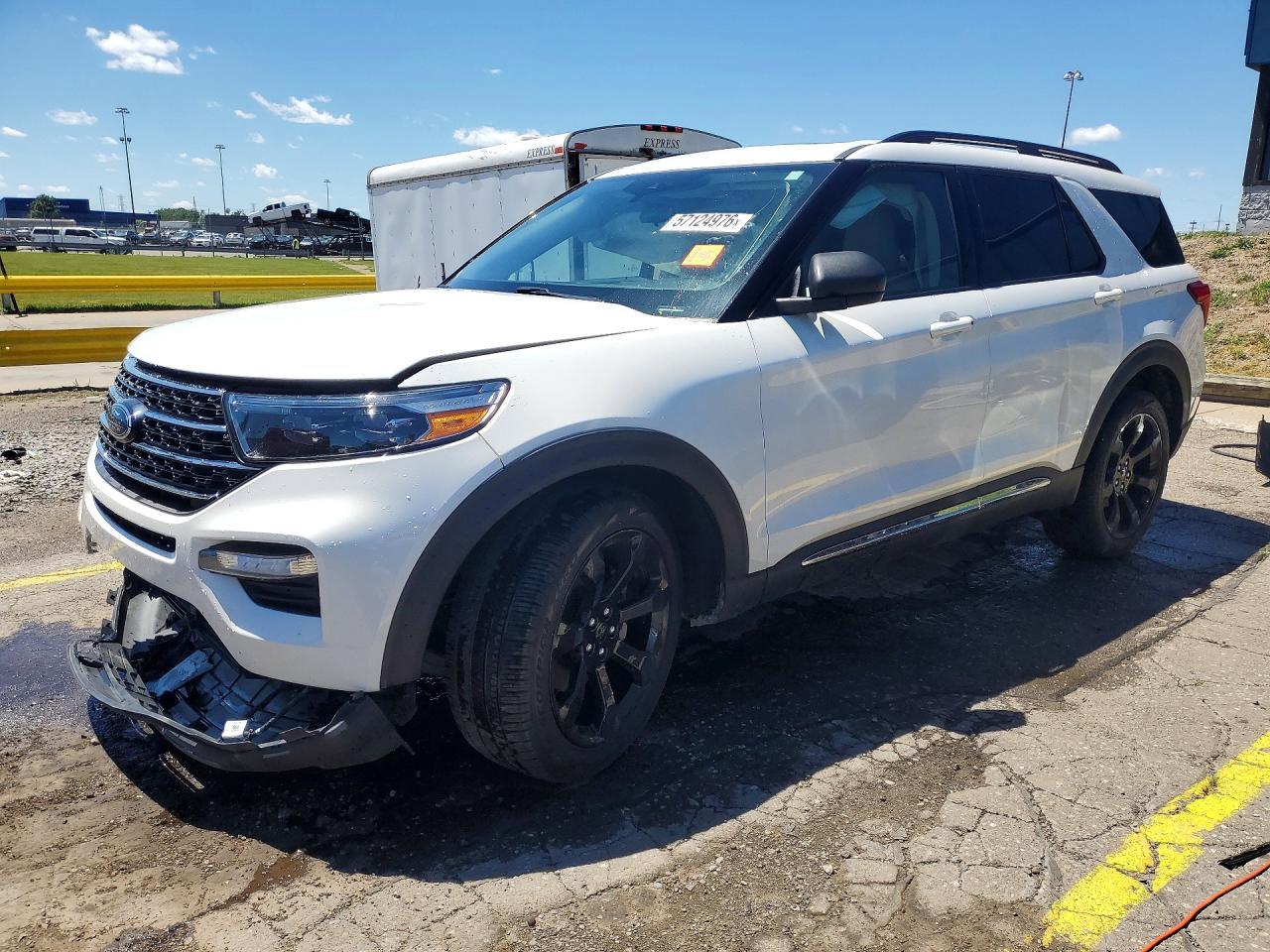 2022 Ford Explorer Xlt