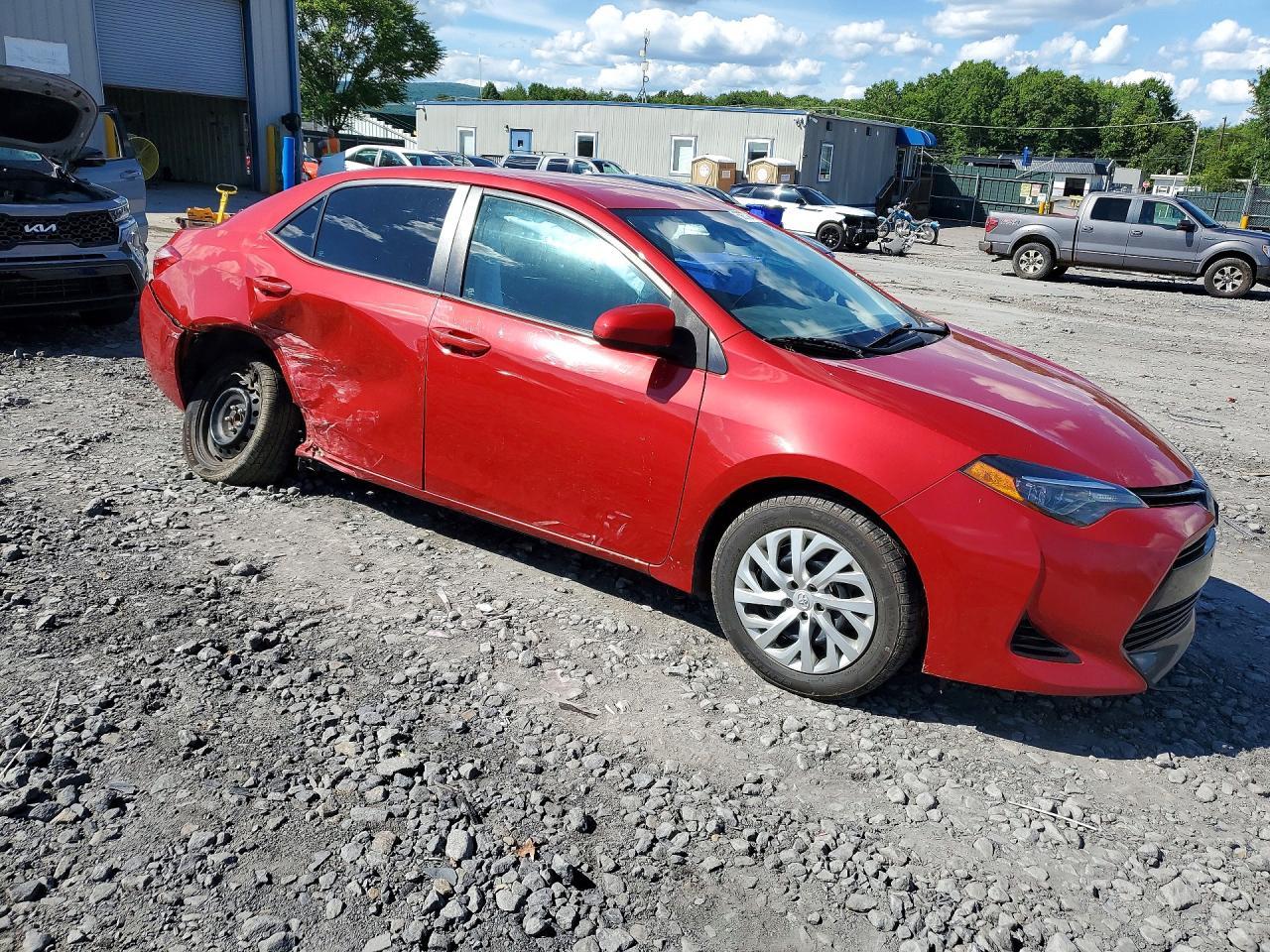 2017 Toyota Corolla Le - Image 4