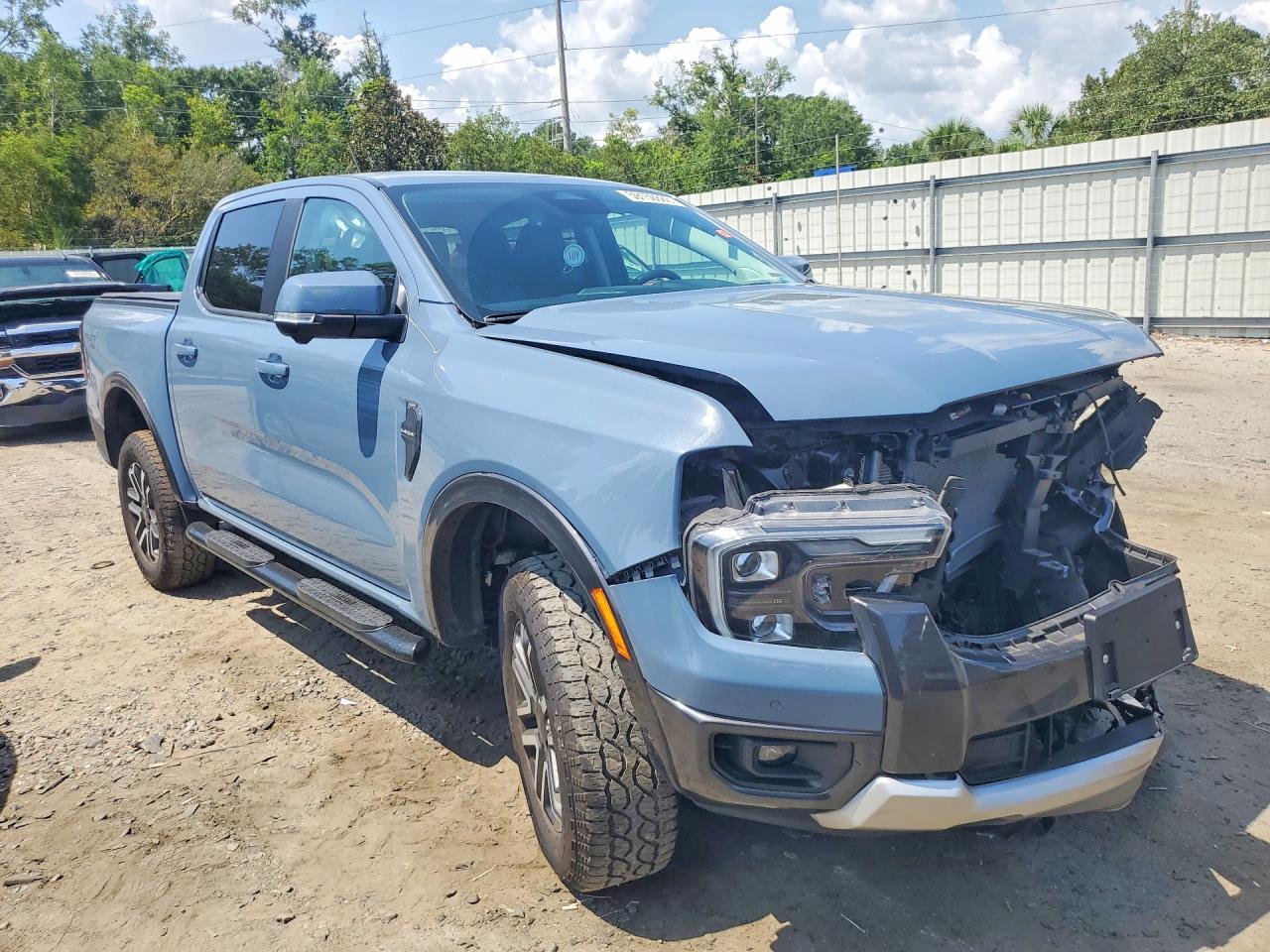 2024 Ford Ranger Lariat - Image 4