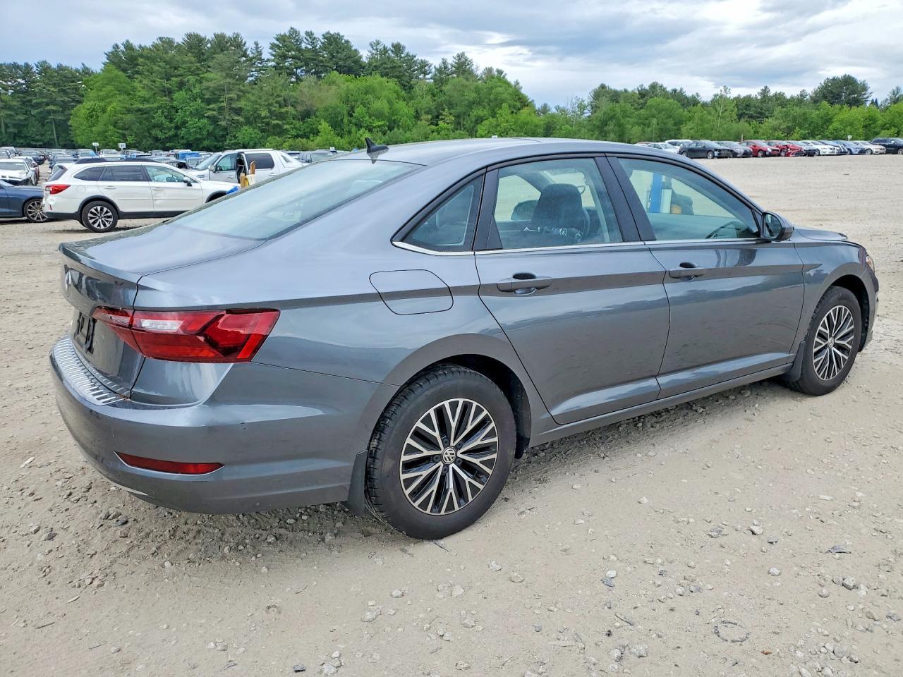 2021 Volkswagen Jetta S - Image 3