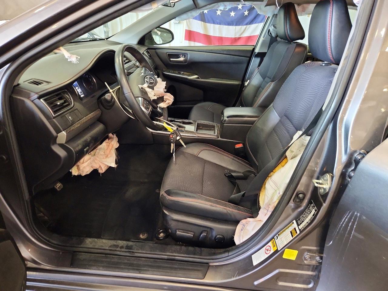 2017 Toyota Camry Se - Фото 7