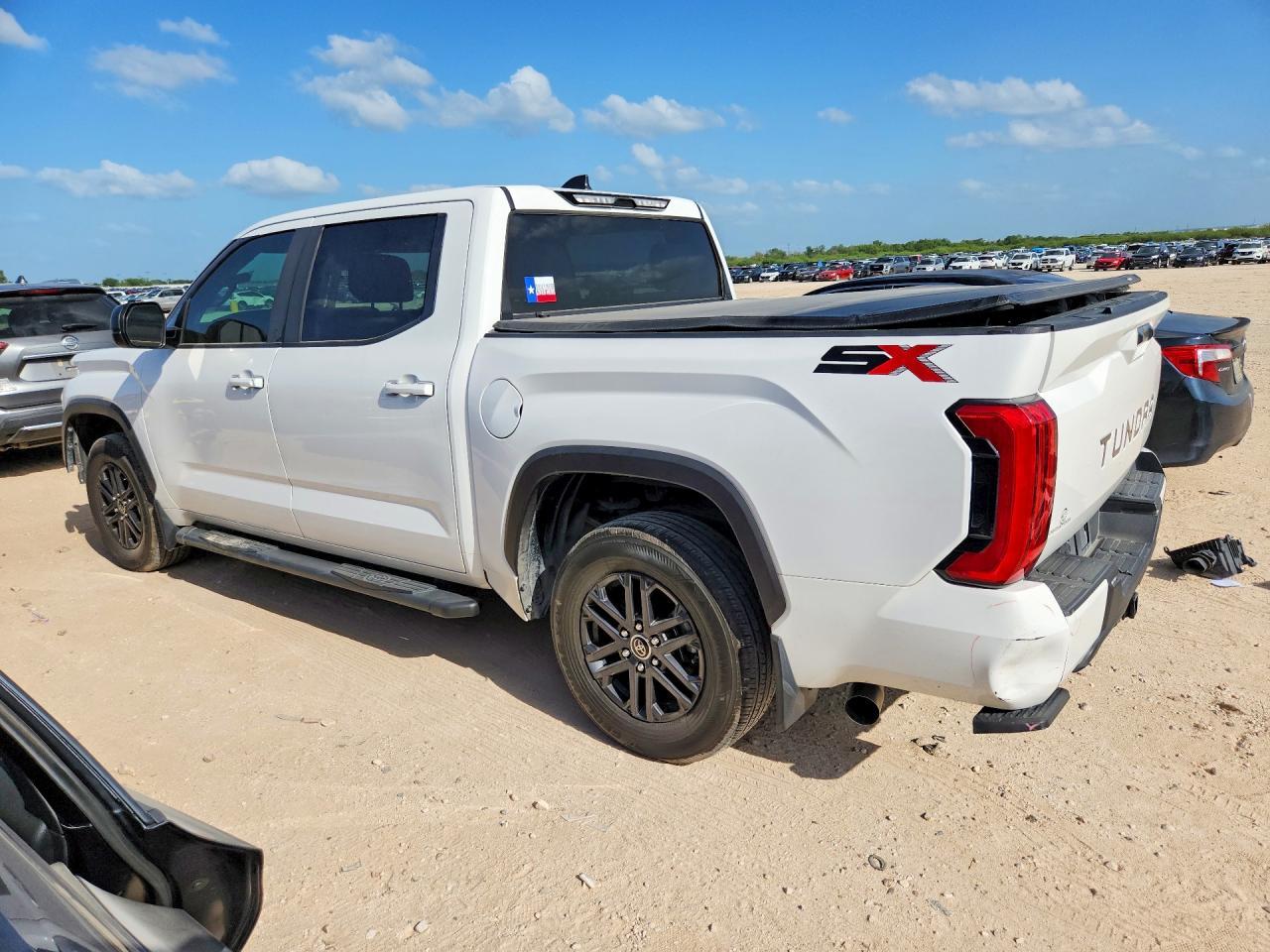 2024 Toyota Tundra Sr5 - Image 2