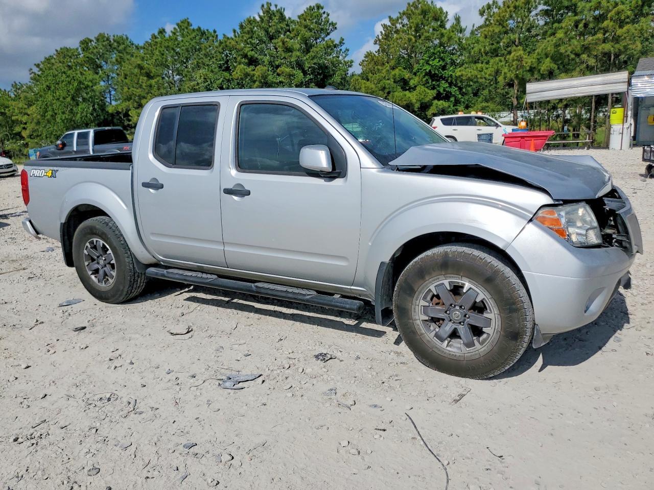 2019 Nissan Frontier Pro-4X - Фото 4