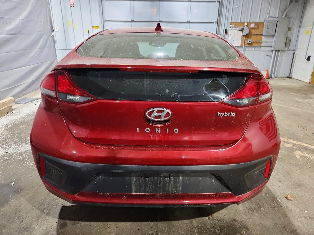 2020 Hyundai Ioniq Se - Фото 6