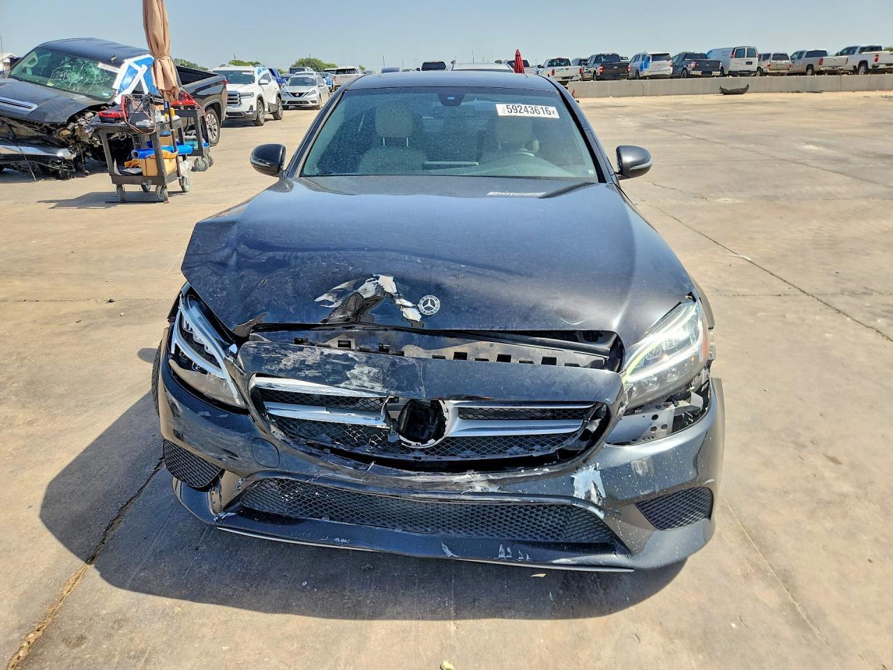 2020 Mercedes-Benz C 300 - Фото 5
