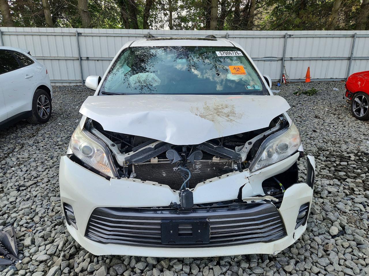 2019 Toyota Sienna Xle 7-Passenger - Image 5