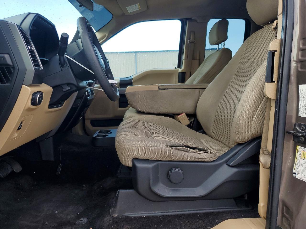2018 Ford F150 Super Cab - Фото 7