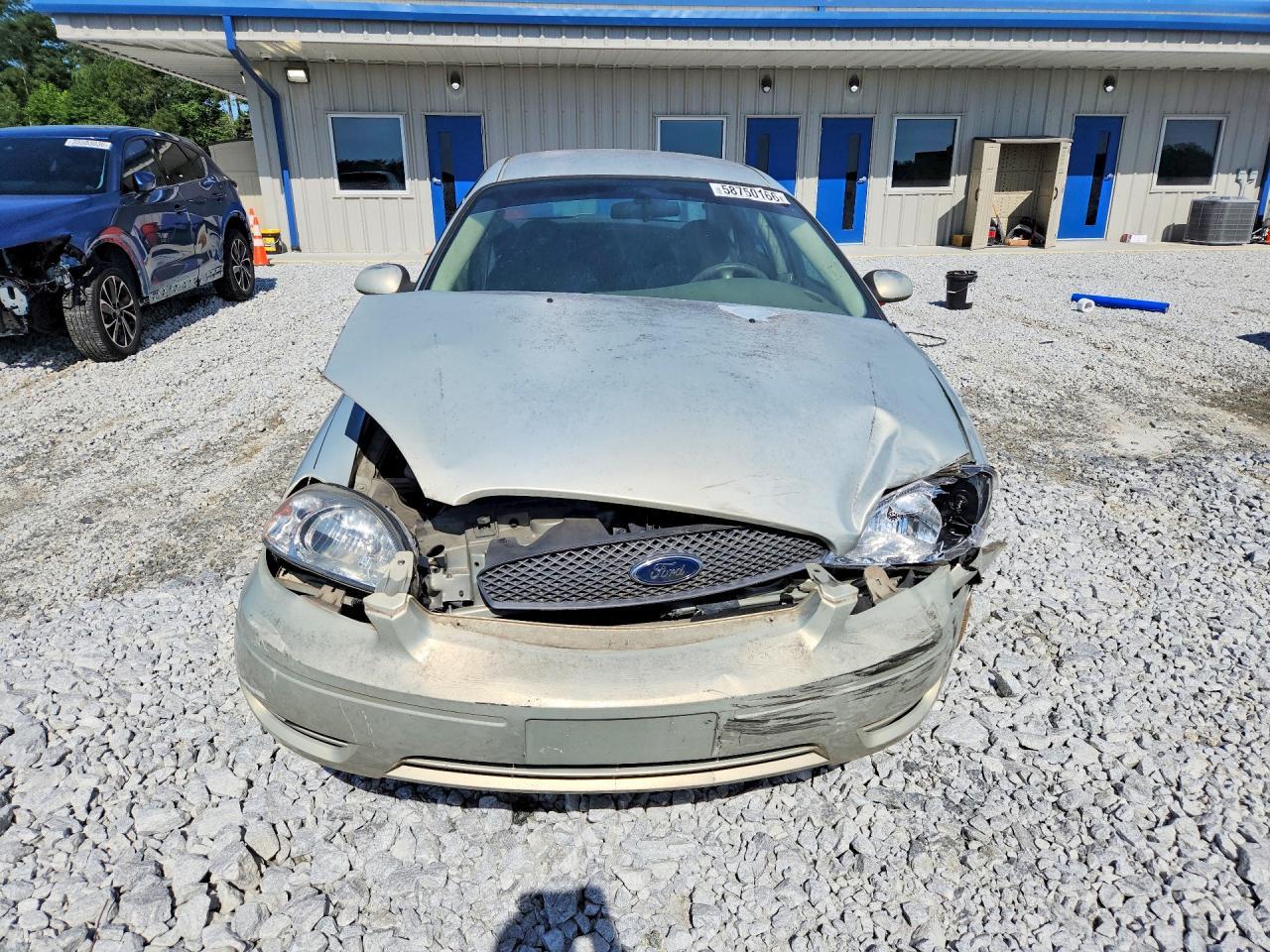 2004 Ford Taurus Se - Image 5