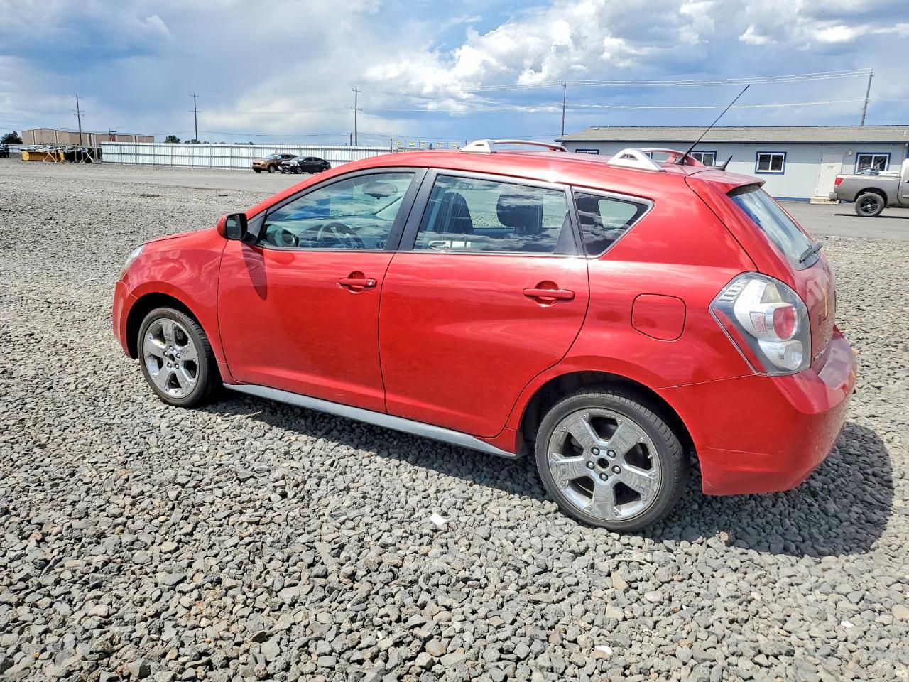 2009 Pontiac Vibe - Фото 2