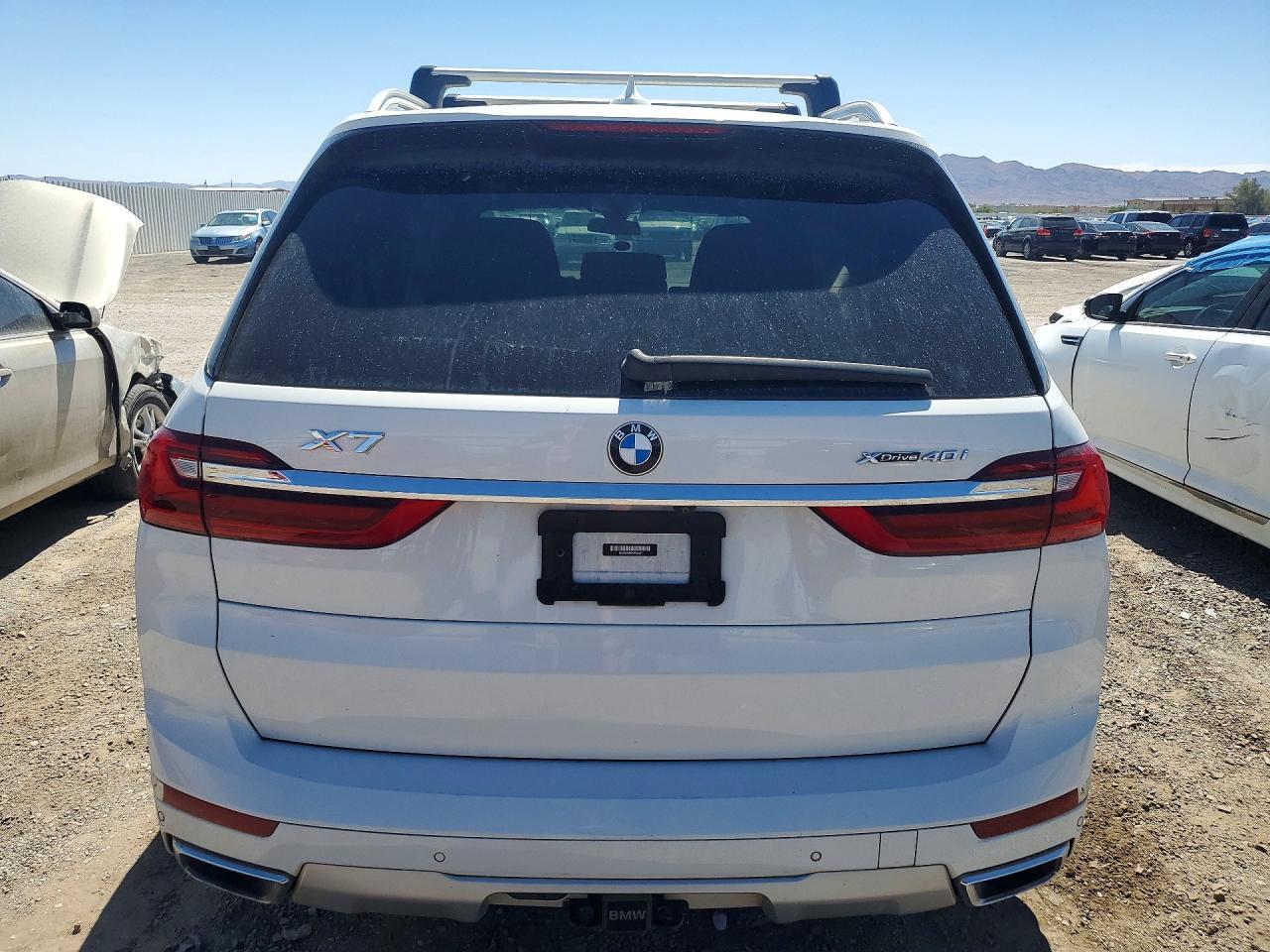 2022 BMW X7 xDrive40I - Фото 6