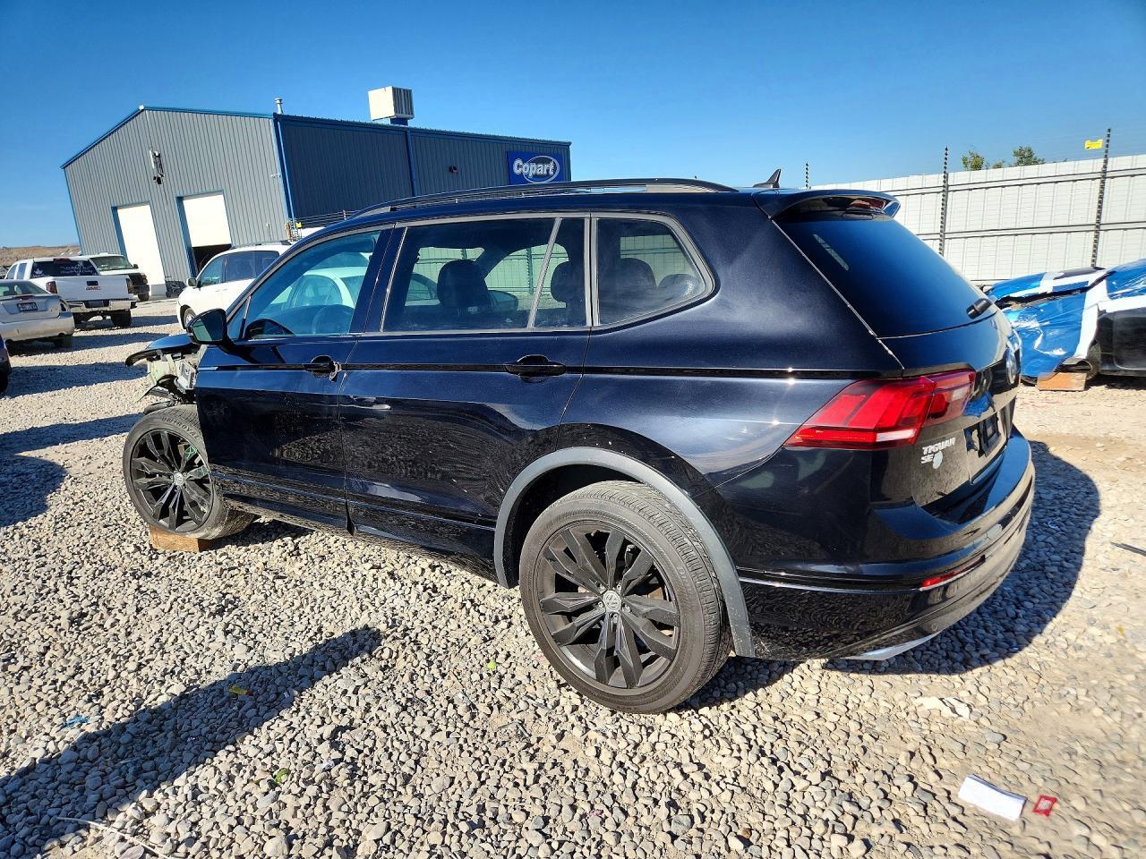 2020 Volkswagen Tiguan - Фото 2