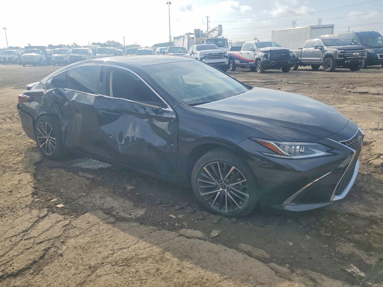 2023 Lexus Es 350 Base - Image 4