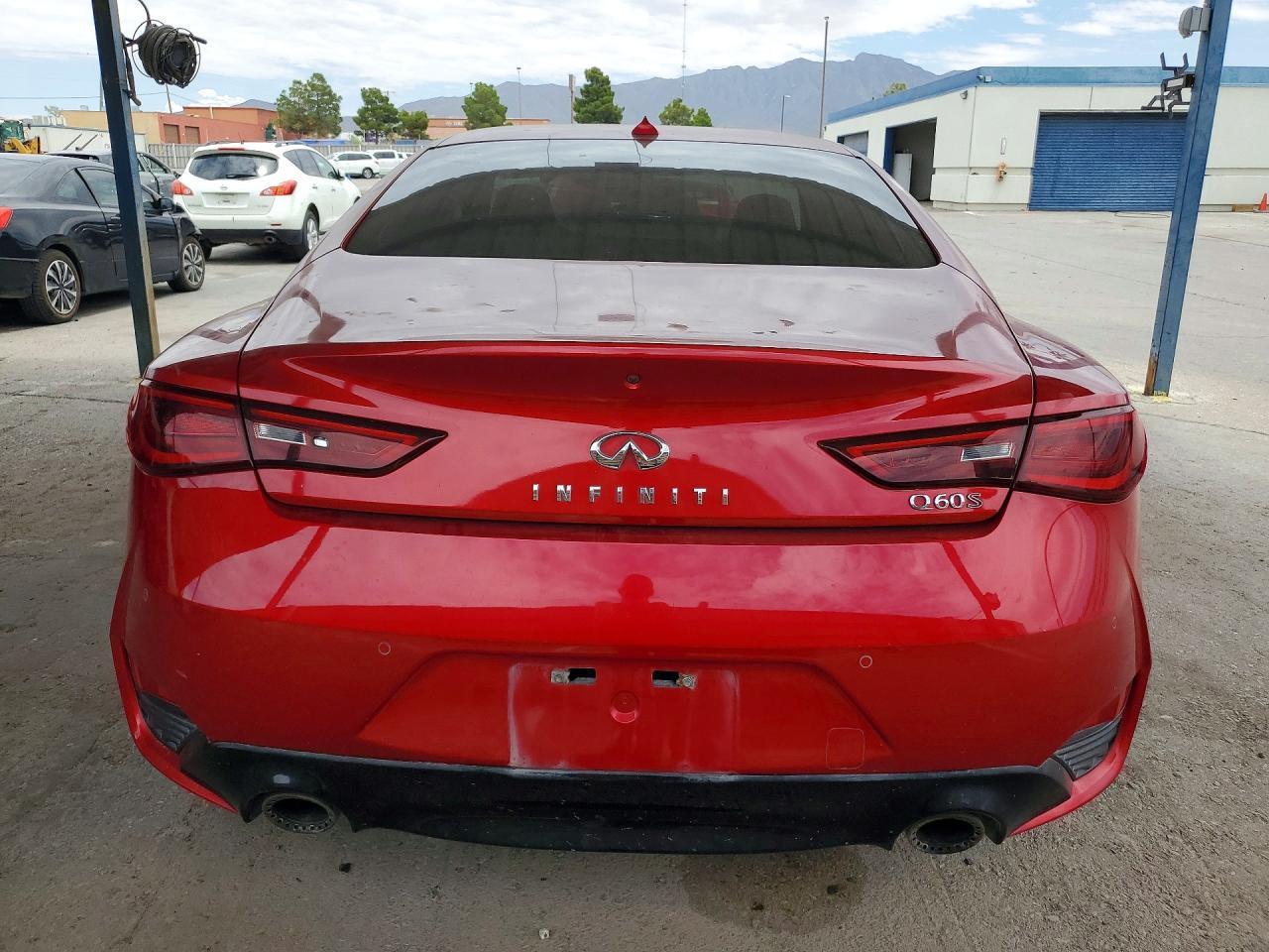 2019 Infiniti Q60 Red Sport 400 - Image 6