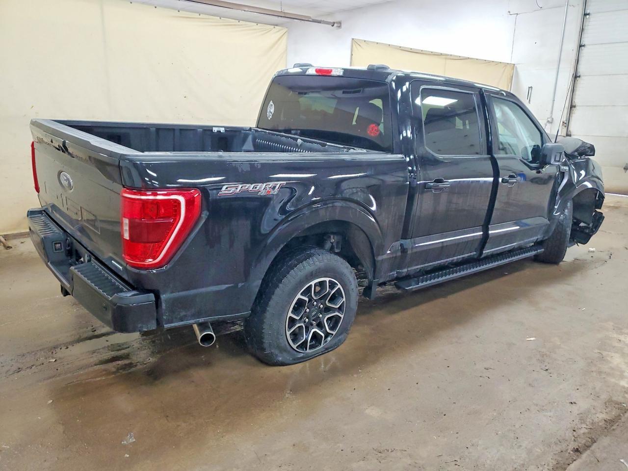 2023 Ford F150 Supercrew - Image 3