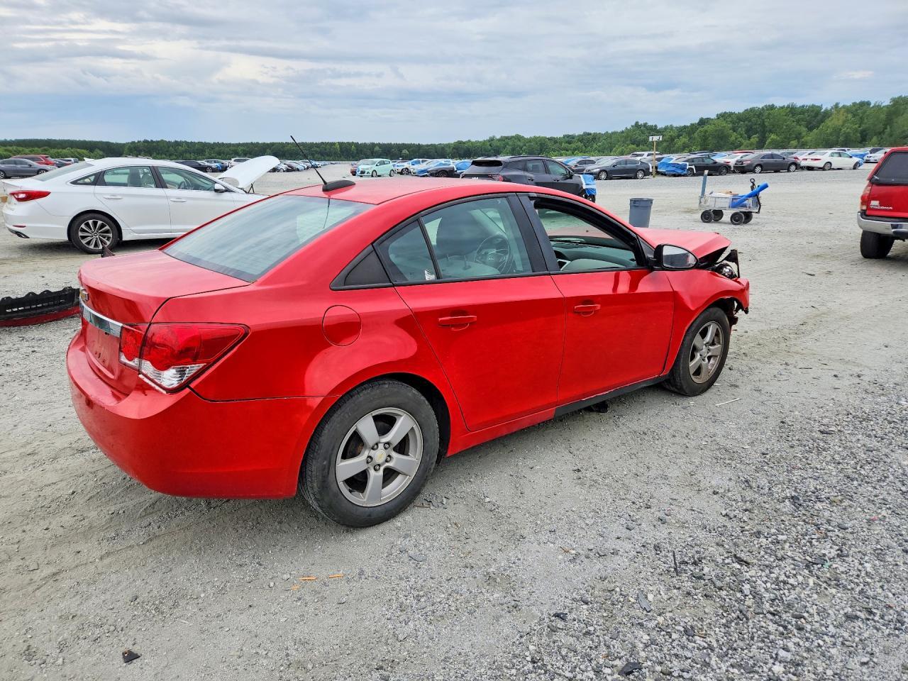 2015 Chevrolet Cruze Ls - Фото 3