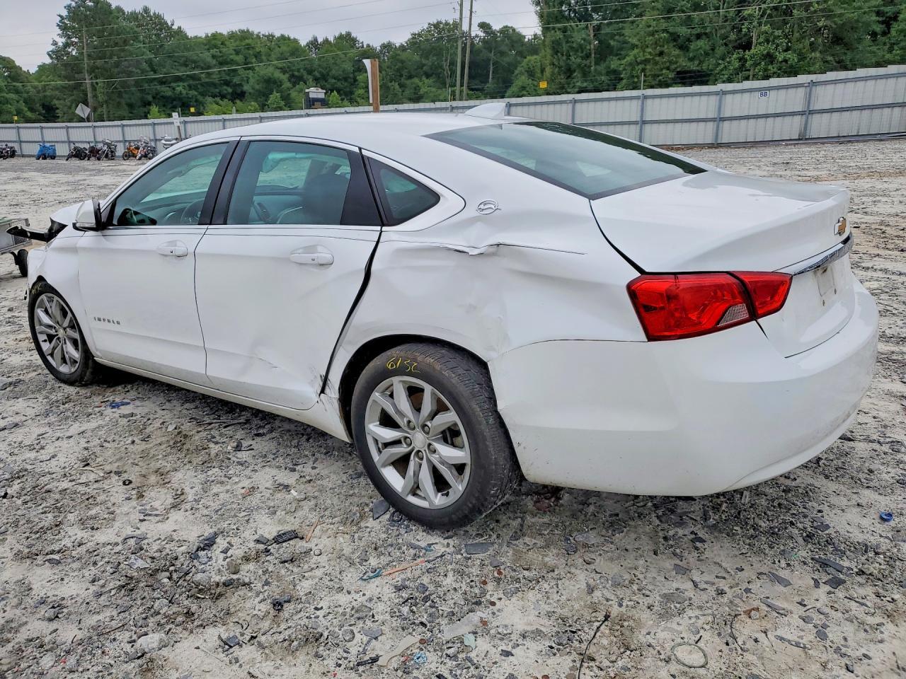 2019 Chevrolet Impala Lt - Фото 2