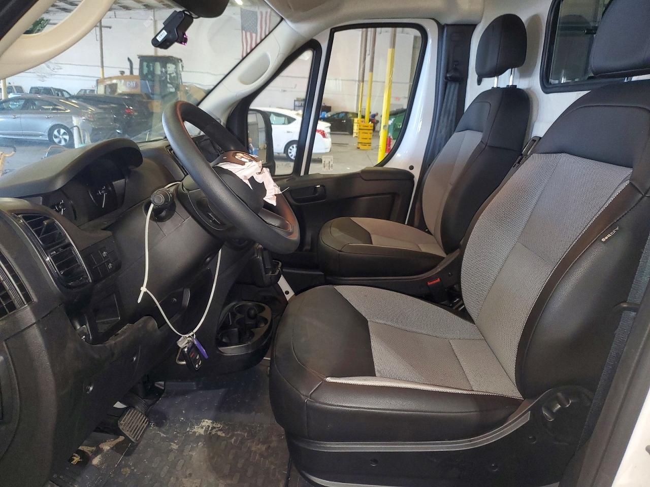 2025 Ram Promaster 1500 1500 Standard - Фото 7