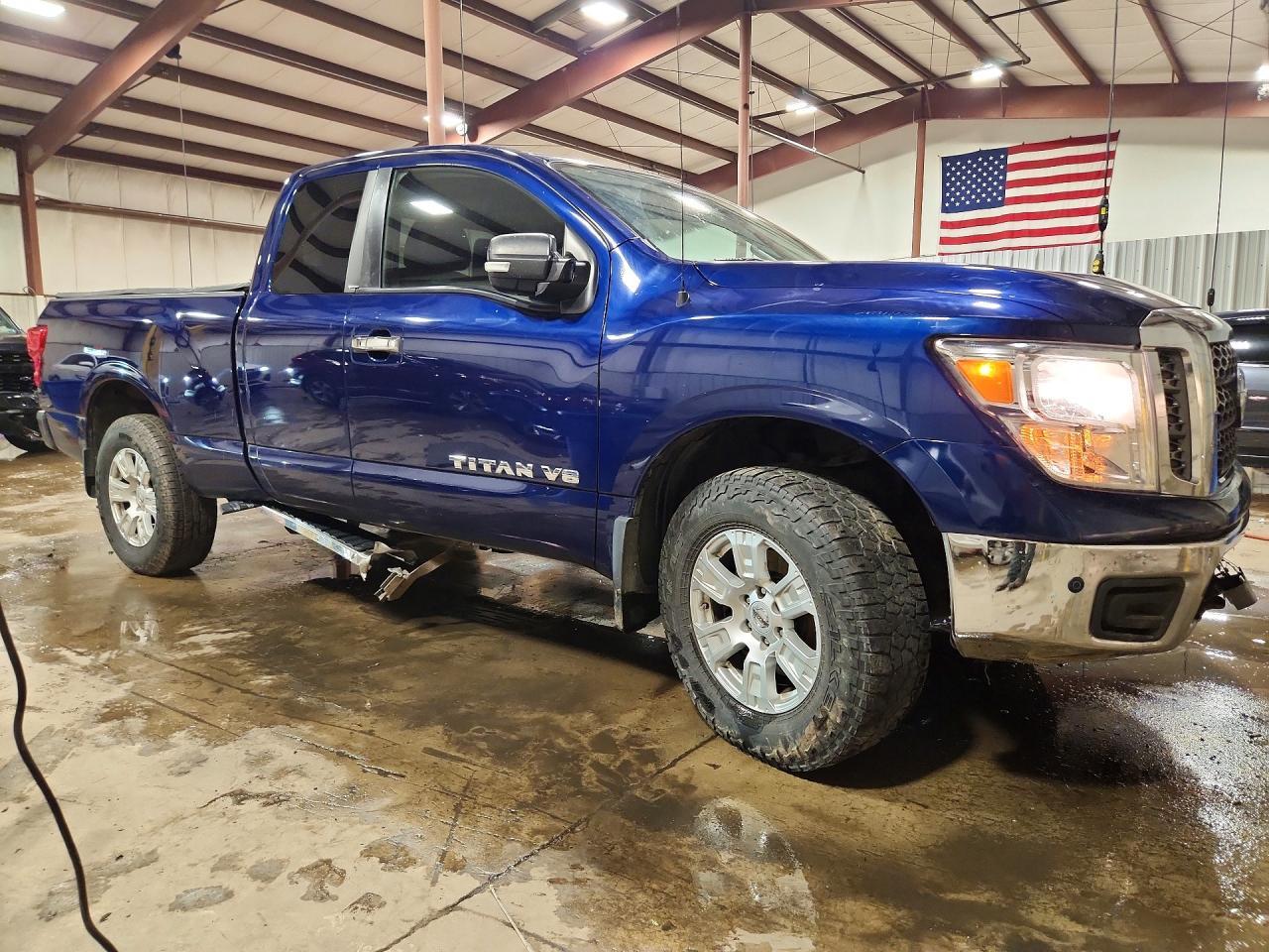 2018 Nissan Titan Sv - Фото 4