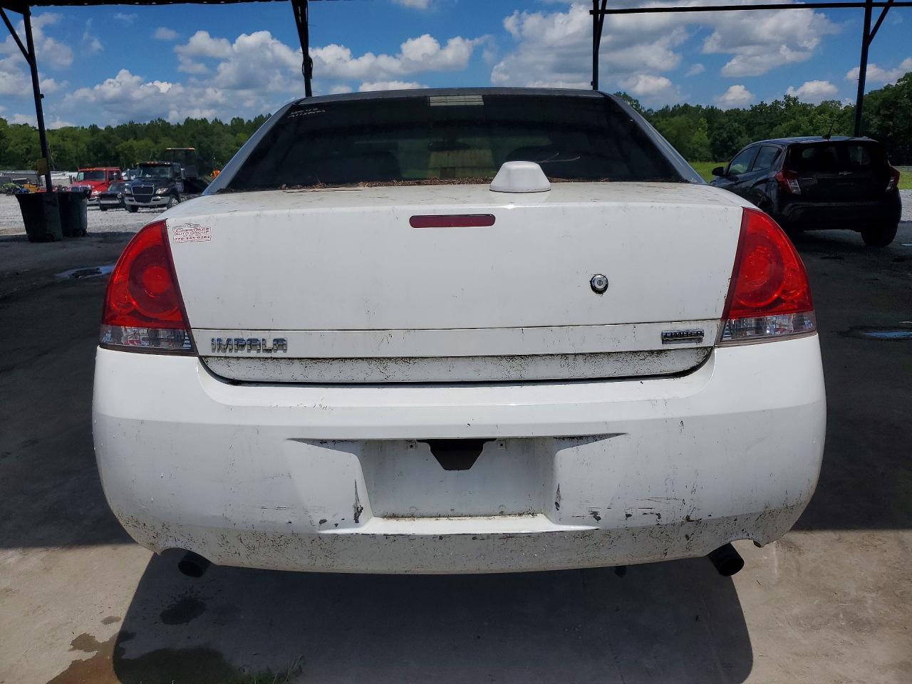 2014 Chevrolet Impala Limited Police - Image 6