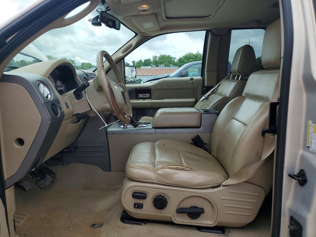 2006 Ford F150 - Image 7