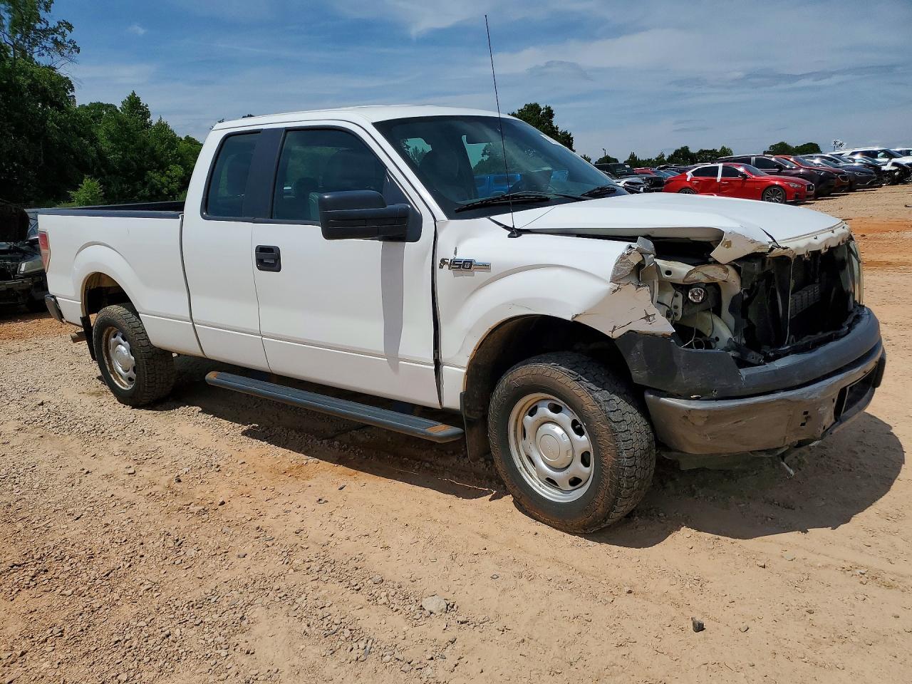 2014 Ford F150 Super Cab - Фото 4
