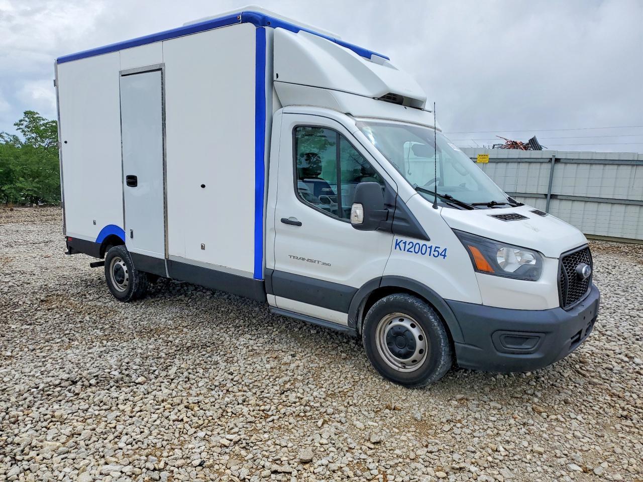 2020 Ford Transit Delivery Truck - Фото 4
