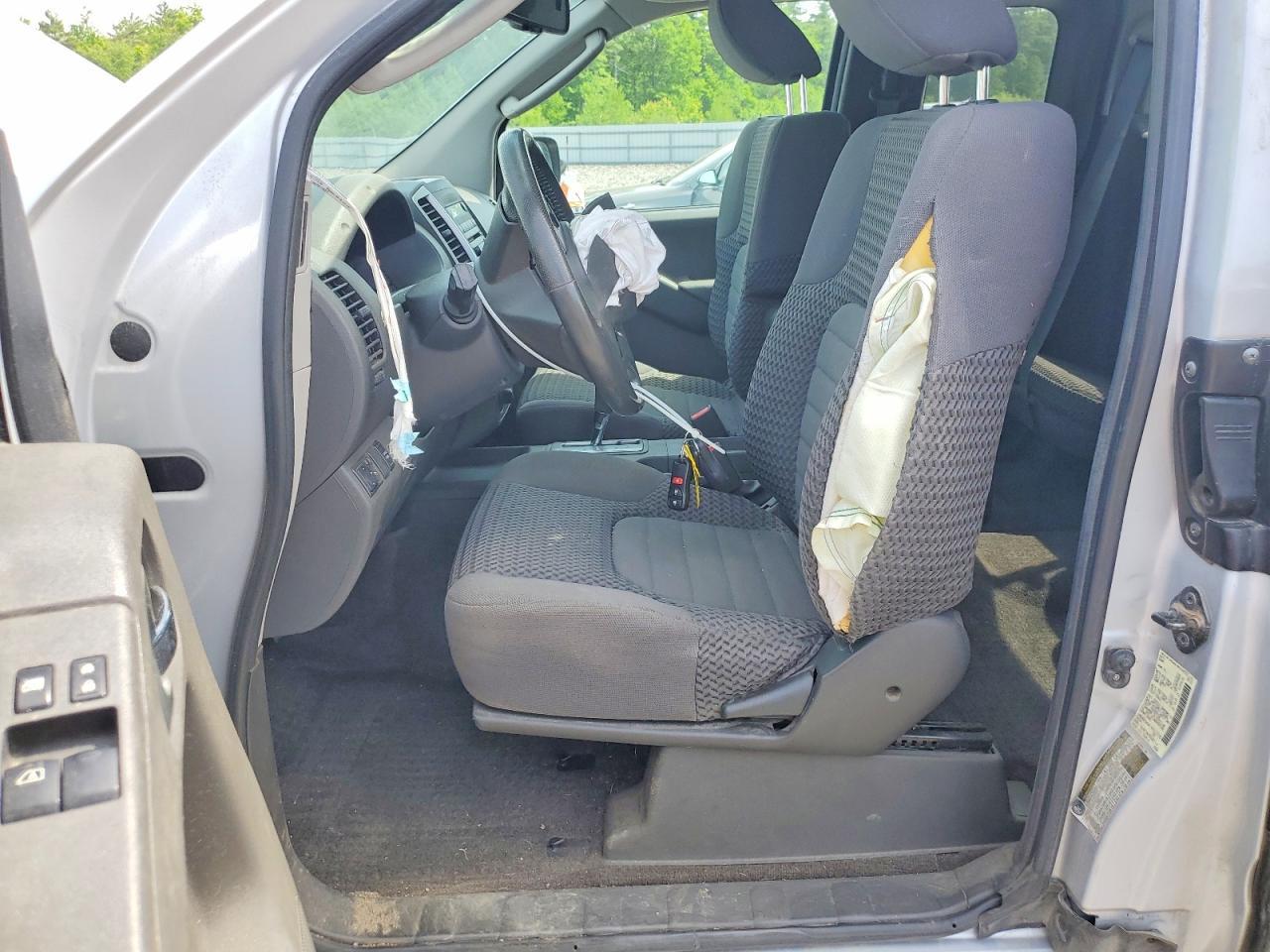 2011 Nissan Frontier Sv V6 - Image 7