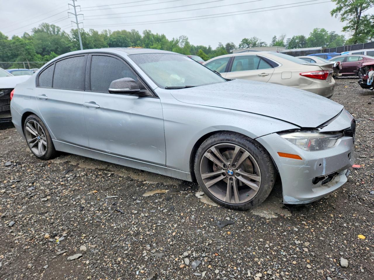 2014 BMW 328 I - Фото 4