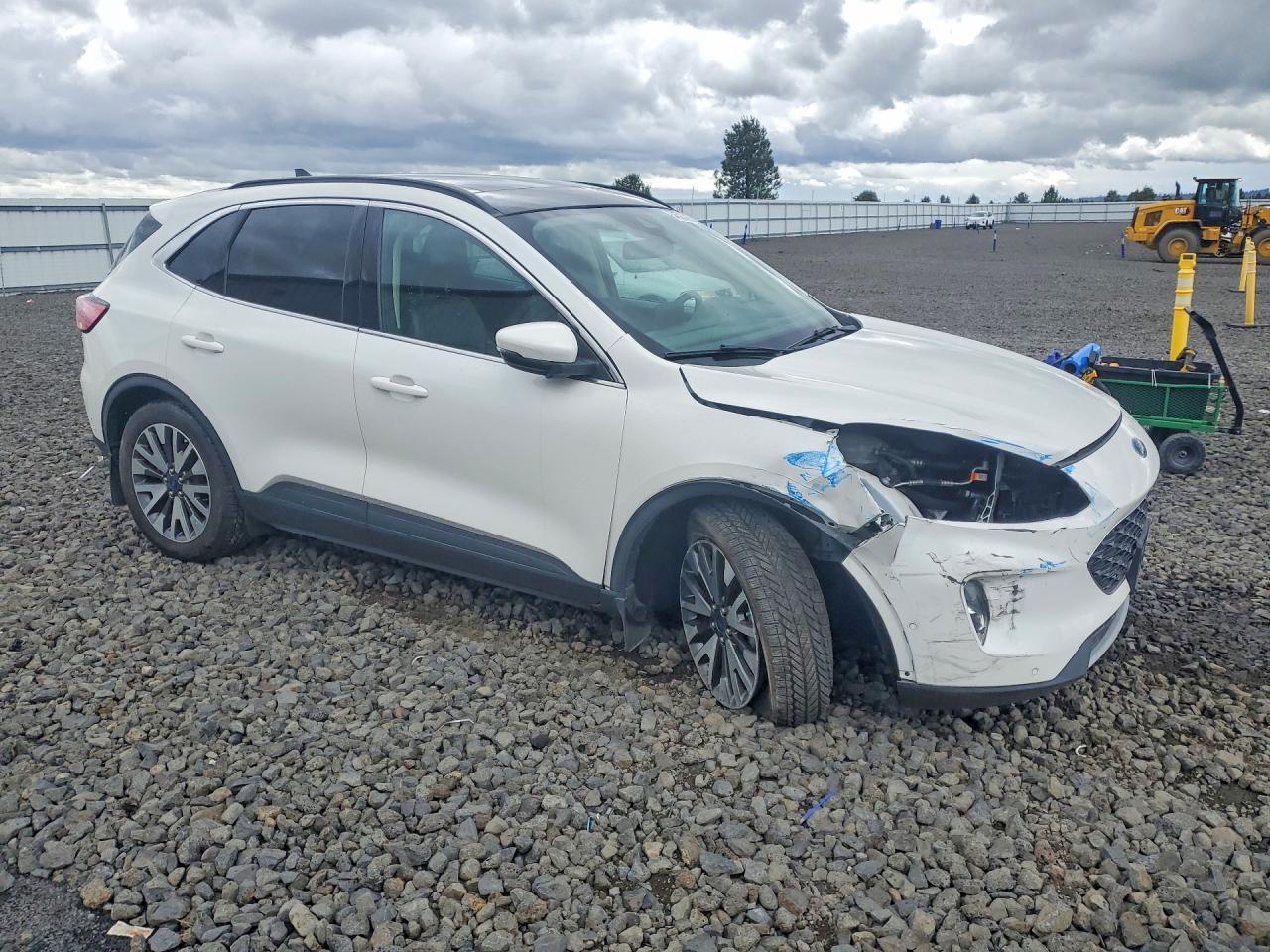 2020 Ford Escape Titanium - Фото 4