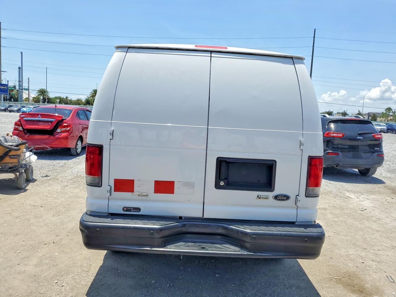 2014 Ford Econoline E250 Van - Image 6