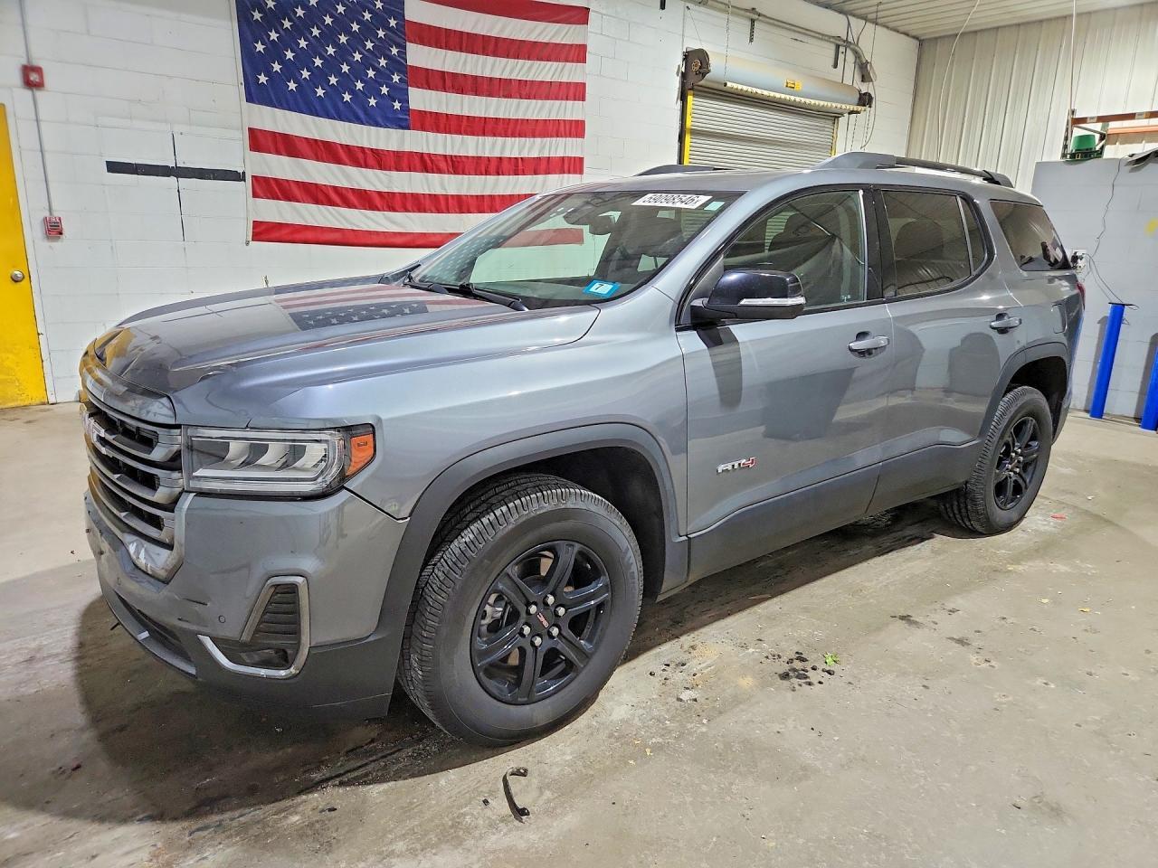 2022 GMC Acadia At4