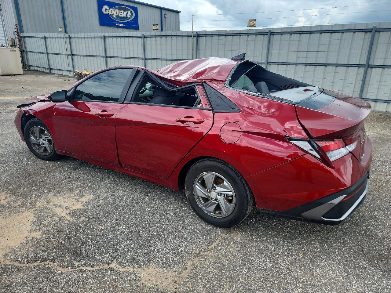 2024 Hyundai Elantra Se - Фото 2