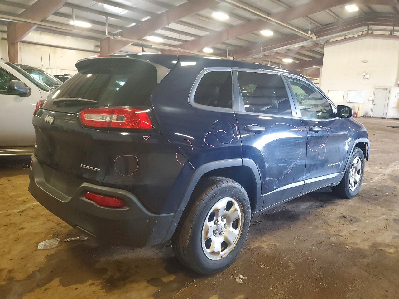 2016 Jeep Cherokee - Фото 3