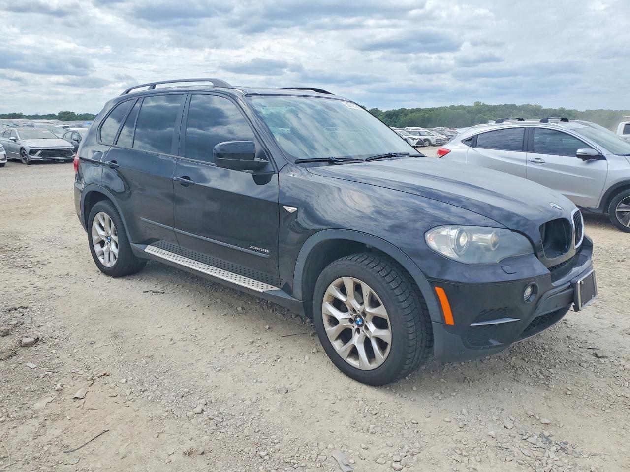 2011 BMW X5 xDrive35I - Фото 4