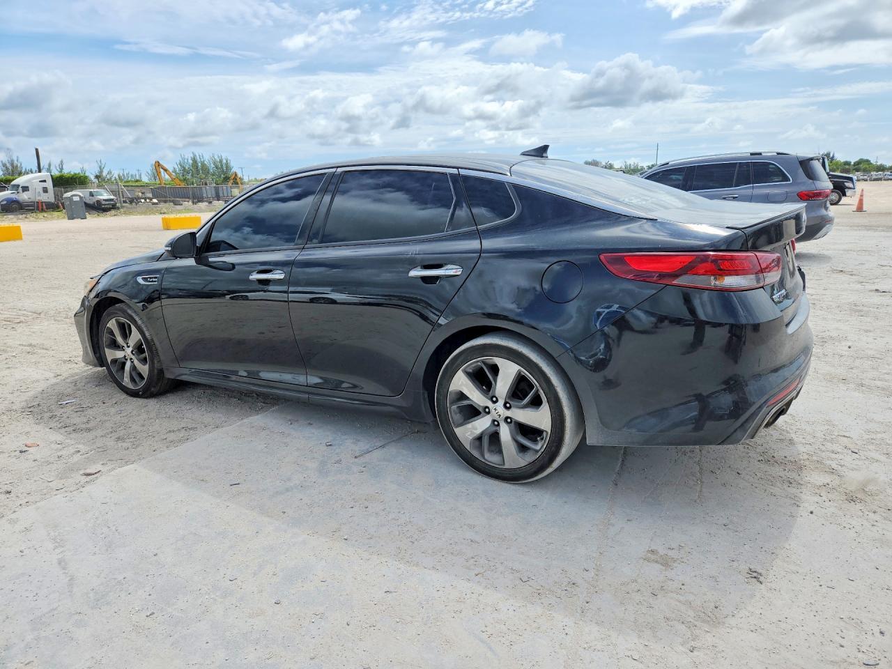 2018 Kia Optima Sx - Фото 2